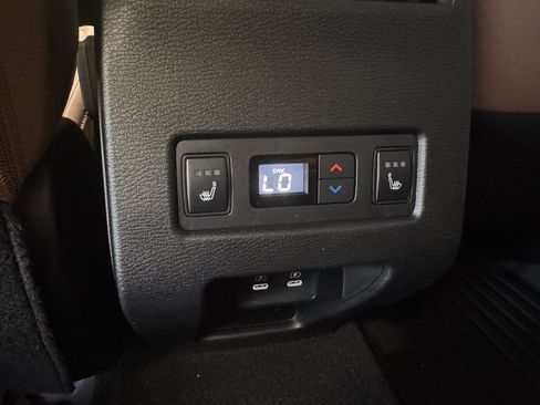 New 2025 Mitsubishi Outlander SEL image 20