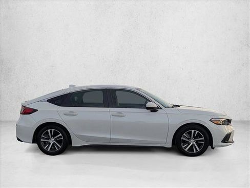 Used 2023 Honda Civic LX image 4