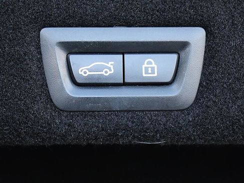Used 2016 BMW 740i RWD image 65