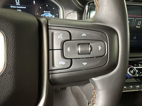 Used 2024 GMC Sierra 1500 AT4 w/ Technology Package AWD/4WD image 16