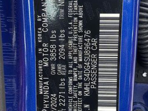 Certified 2025 Hyundai Elantra SEL image 16