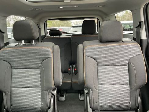 Used 2022 GMC Acadia AT4 image 40