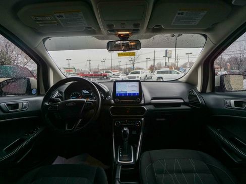 Used 2020 Ford EcoSport SE w/ SE Convenience Package image 2