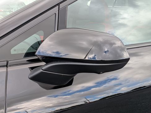 New 2026 Chevrolet Equinox EV RS image 32