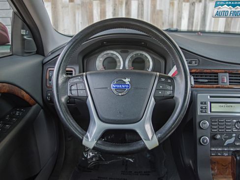 Used 2010 Volvo XC70 T6 image 14