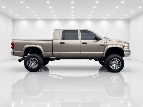 Used 2007 Dodge Ram 2500 Truck SLT w/ Protection Group AWD/4WD image 6