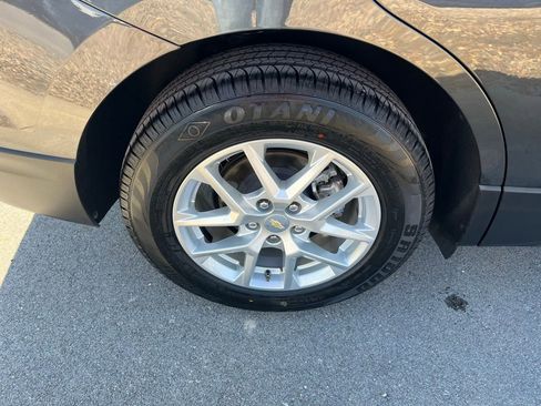 Used 2023 Chevrolet Equinox LT image 11