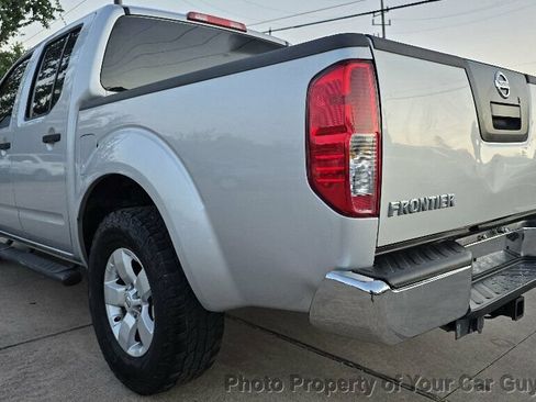 Used 2012 Nissan Frontier SV RWD image 17