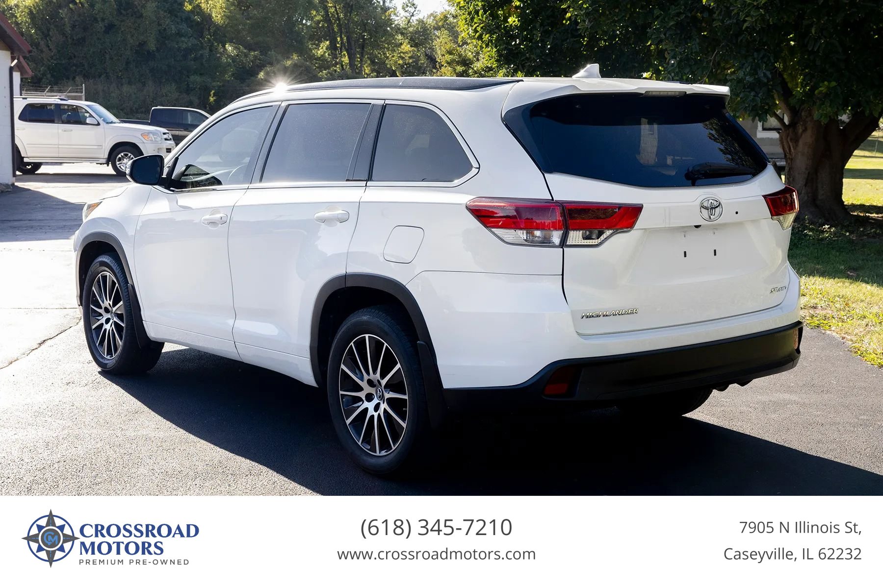 Used 2018 Toyota Highlander SE AWD/4WD image 3