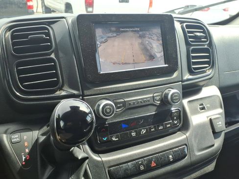 Used 2024 RAM ProMaster 2500 image 9