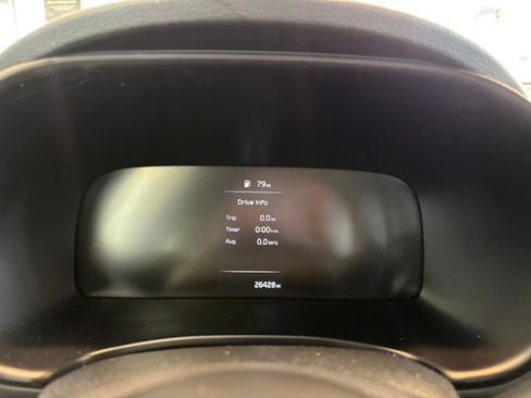 Used 2023 Kia Soul LX FWD image 18