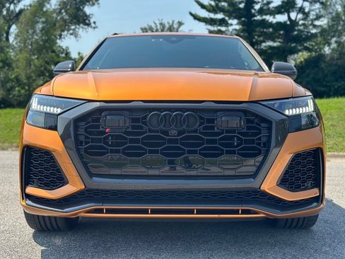 Used 2023 Audi RS Q8 AWD/4WD image 2