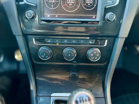 Used 2016 Volkswagen GTI S image 21