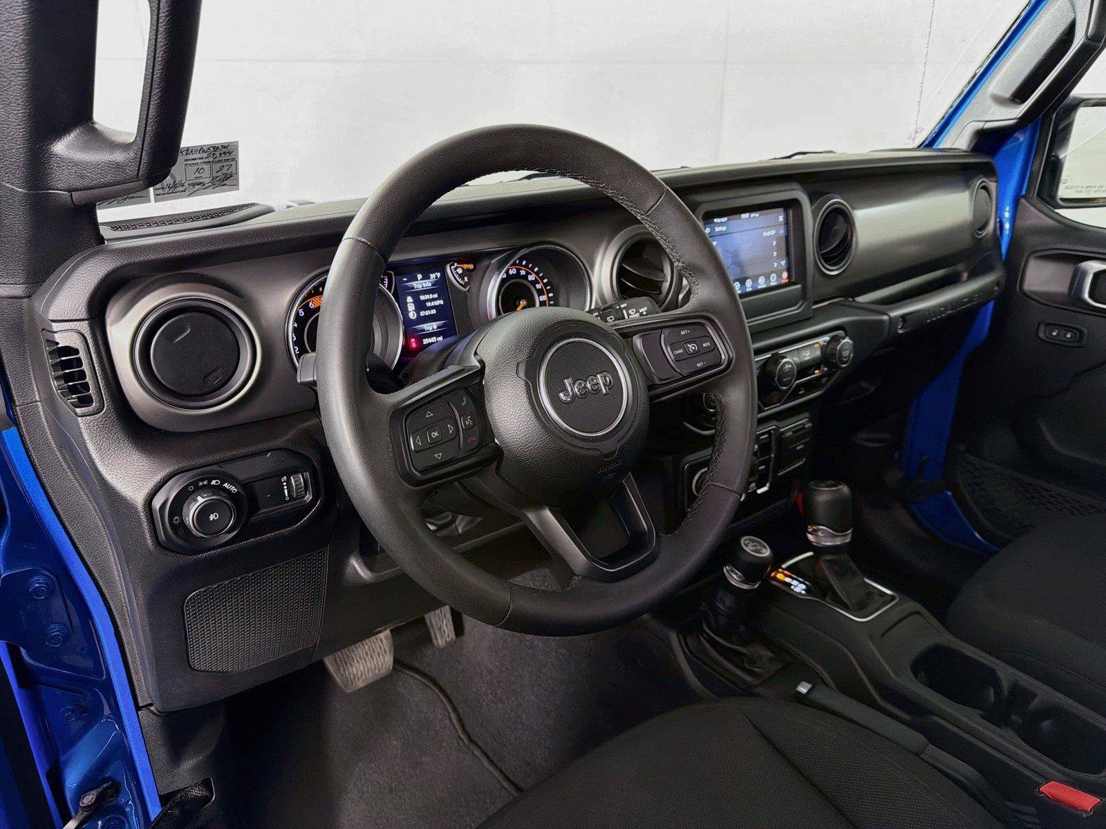 Used 2023 Jeep Wrangler Unlimited Sport AWD/4WD image 16