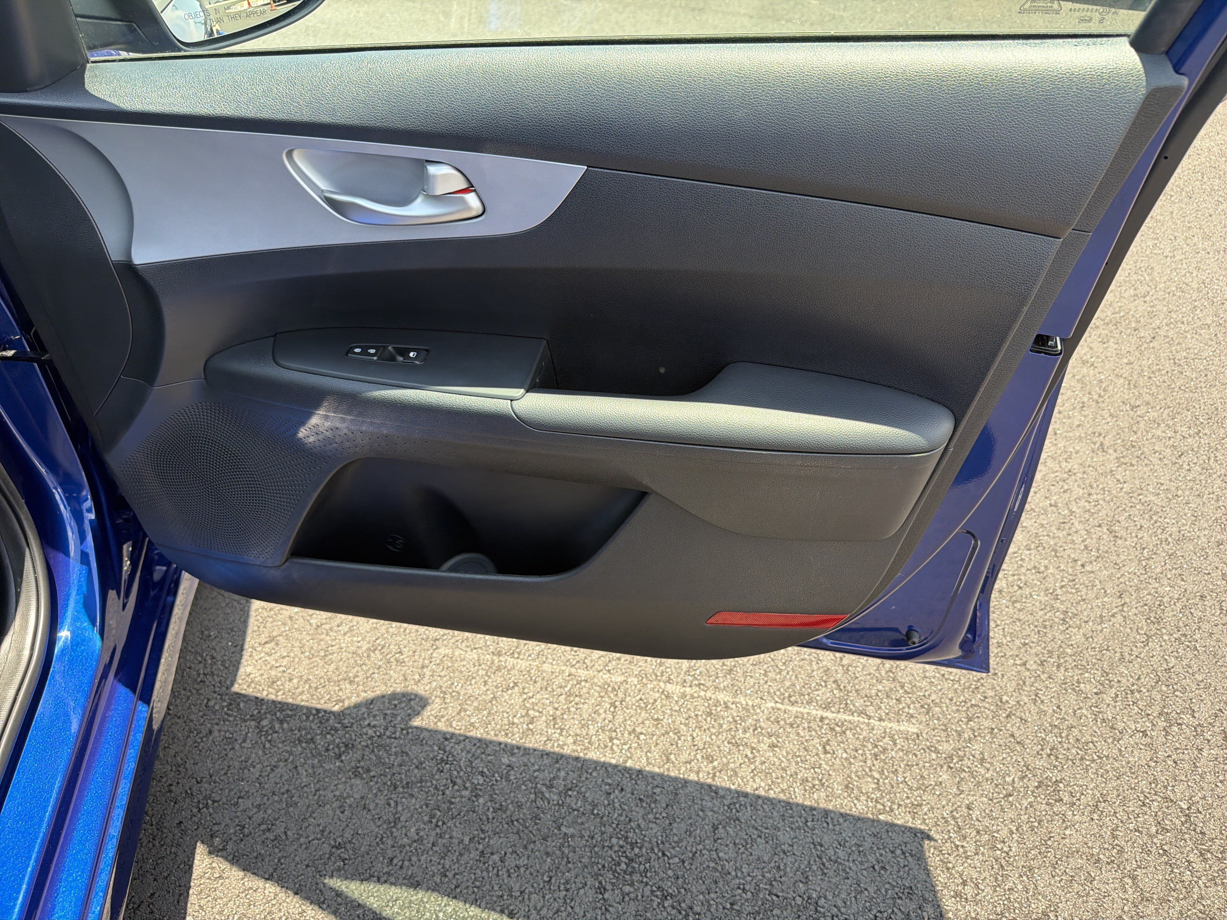 Certified 2024 Kia Forte LXS FWD image 14