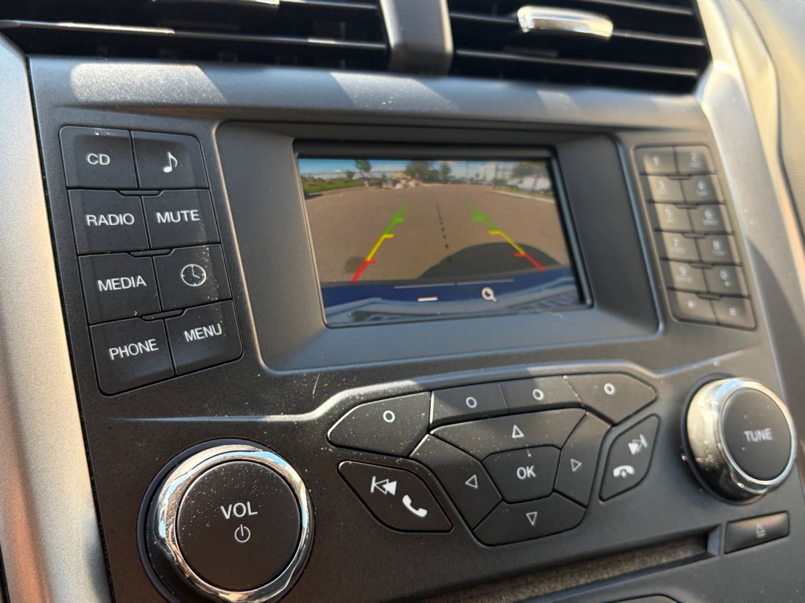 Used 2017 Ford Fusion S w/ Equipment Group 101A FWD image 22