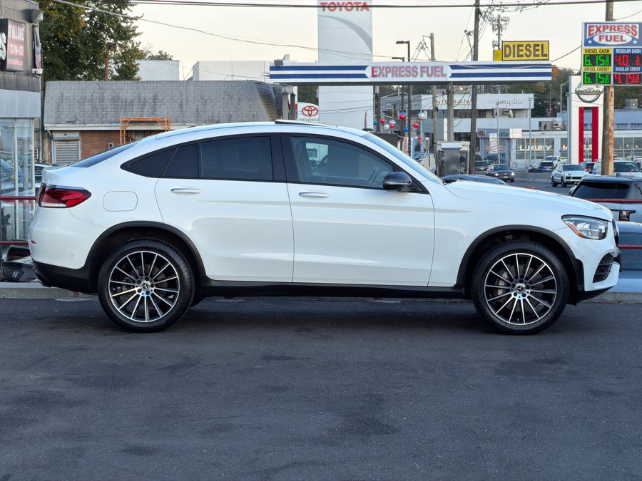 Used 2020 Mercedes-Benz GLC 300 4MATIC Coupe image 12