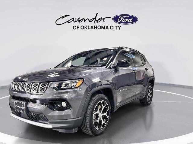 Used 2024 Jeep Compass Limited AWD/4WD image 4