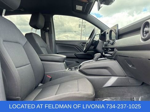 Certified 2023 Chevrolet Colorado Trail Boss w/ Technology Package AWD/4WD image 26