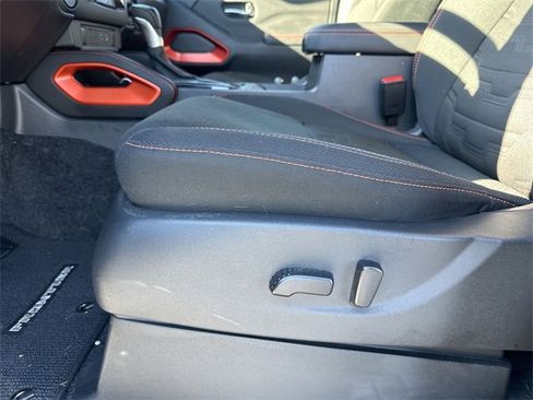 Certified 2024 Nissan Frontier Pro-X image 14