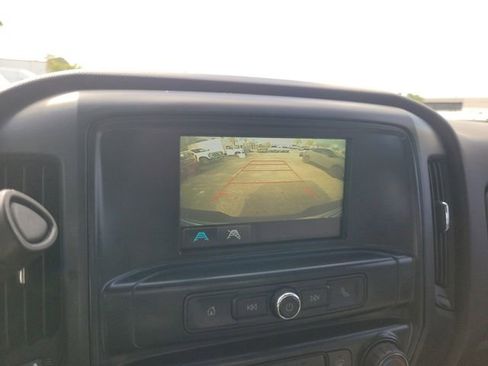 Used 2018 Chevrolet Silverado 1500 Custom w/ Custom Convenience Package image 26