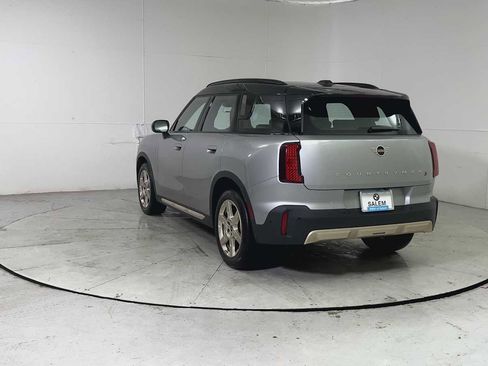 Used 2025 MINI Cooper Countryman S image 3