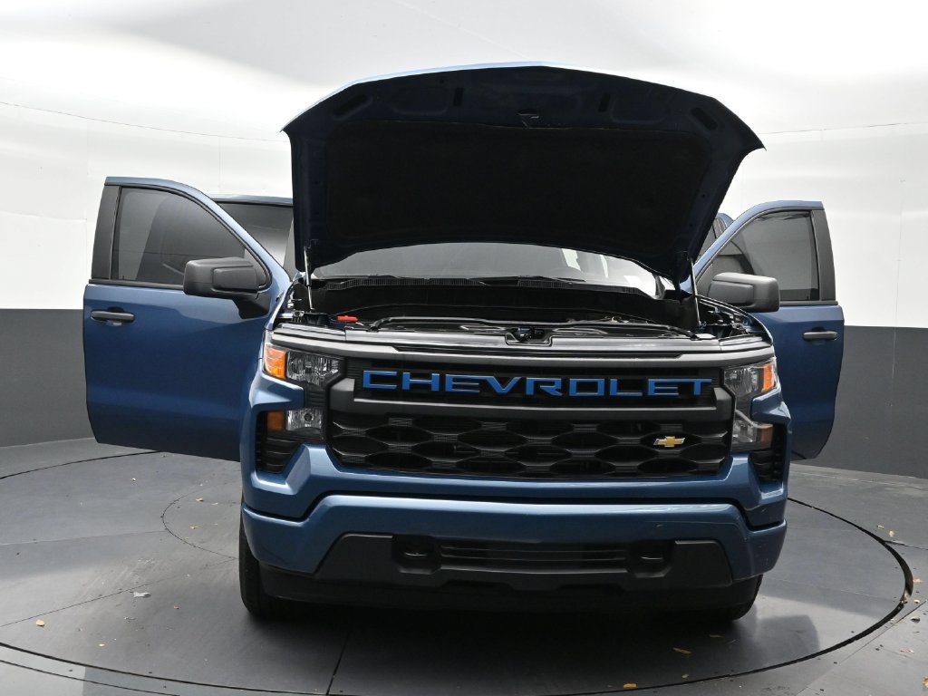 Used 2024 Chevrolet Silverado 1500 Custom w/ LPO, Dark Essentials Package RWD image 37