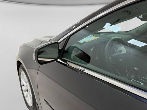 Used 2015 Chevrolet Malibu LT w/ Power Convenience Package FWD image 10