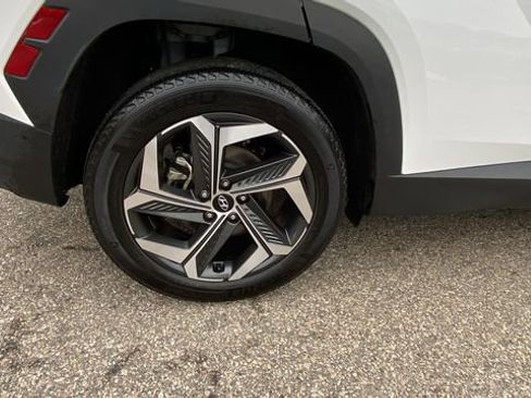 Used 2023 Hyundai Tucson Limited image 12