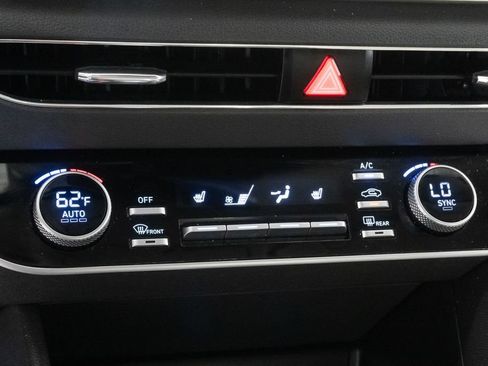 Used 2023 Hyundai Sonata SEL FWD image 19