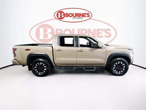 Used 2024 Nissan Frontier PRO-4X w/ Pro Convenience Package AWD/4WD image 11