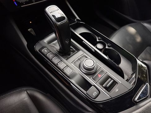 Used 2020 Maserati Levante S AWD/4WD image 12