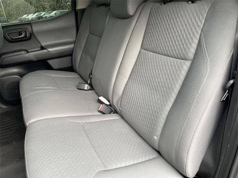 Used 2021 Toyota Tacoma SR AWD/4WD image 11