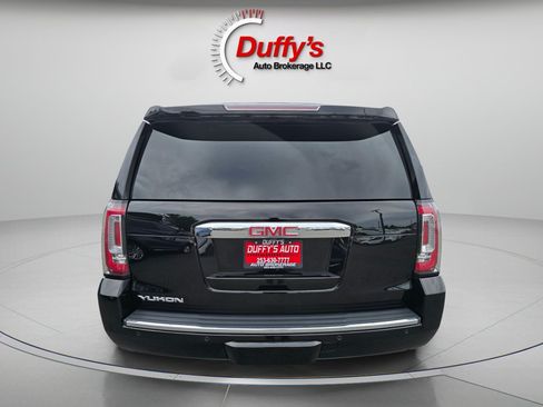 Used 2018 GMC Yukon Denali w/ Denali Ultimate Package AWD/4WD image 21
