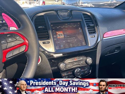 Used 2022 Chrysler 300 S image 6