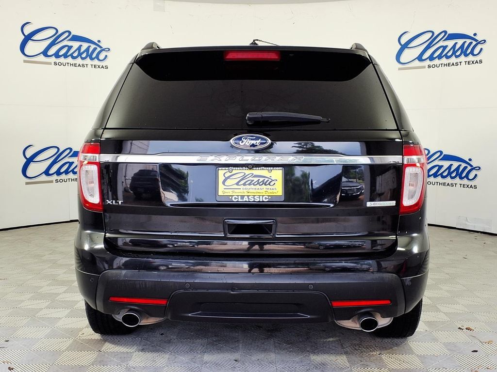 Used 2012 Ford Explorer XLT FWD image 4