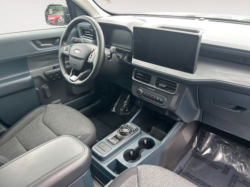 Used 2025 Ford Maverick XLT w/ Equipment Group 301A AWD/4WD image 27