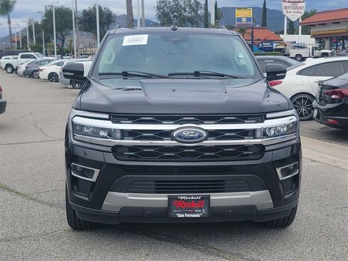 Used 2024 Ford Expedition Max Limited image 2