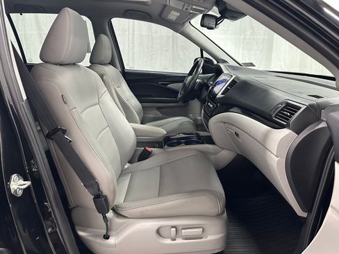 Used 2018 Honda Pilot Touring image 61