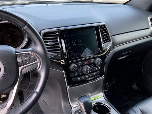 Certified 2021 Jeep Grand Cherokee Limited image 6