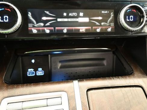 Used 2023 Genesis GV80 3.5T w/ Prestige Package AWD/4WD image 19