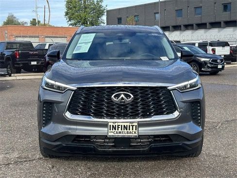 Certified 2025 INFINITI QX60 Luxe w/ Vision Package image 4