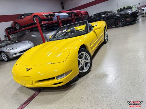 Used 2000 Chevrolet Corvette Convertible image 30