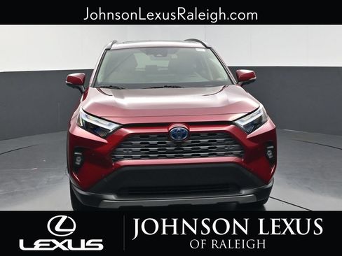 Used 2024 Toyota RAV4 Limited w/ Advanced Technology Package AWD/4WD image 4