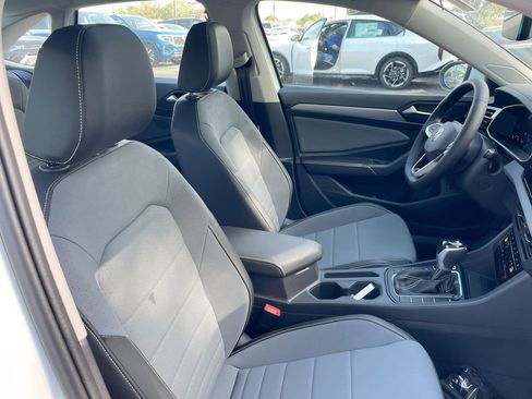 New 2025 Volkswagen Jetta SE image 49
