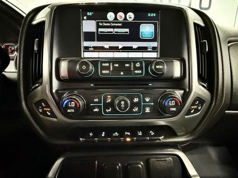 Used 2015 Chevrolet Silverado 2500 LTZ w/ LTZ Plus Package image 18