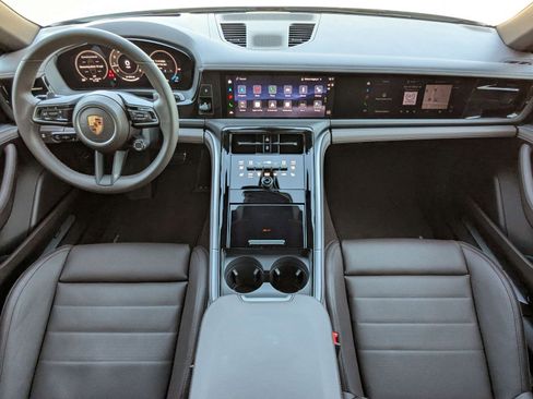 New 2026 Porsche Panamera image 21
