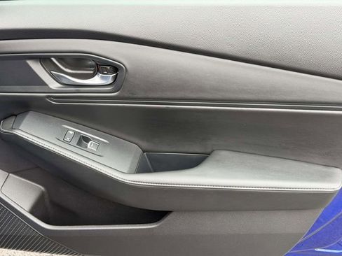 Used 2025 Honda Accord Sport image 6