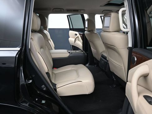 Used 2020 Nissan Armada Platinum w/ Captain's Chairs Package AWD/4WD image 39