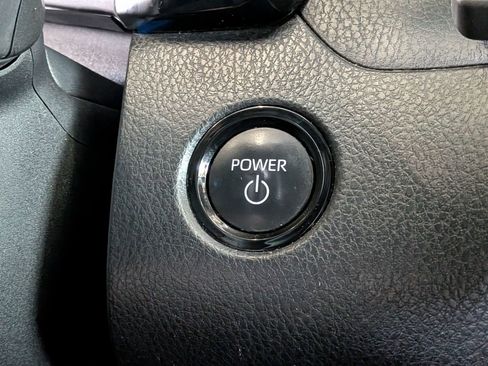 Certified 2025 Toyota Camry SE FWD image 22